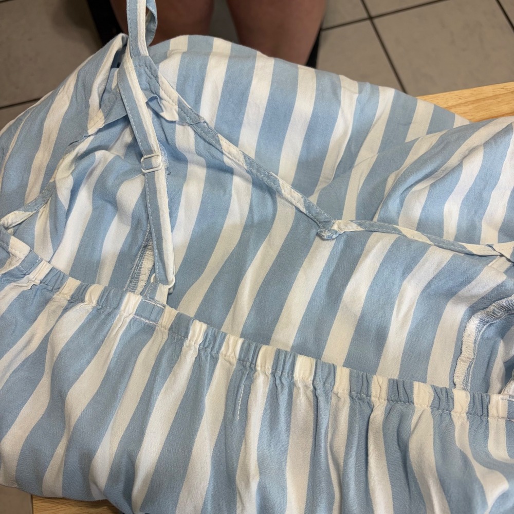 Old Navy Maxi Dress Womens M Blue Cotton Rayon Blend Striped Tiered Cami Pockets - Picture 7 of 7